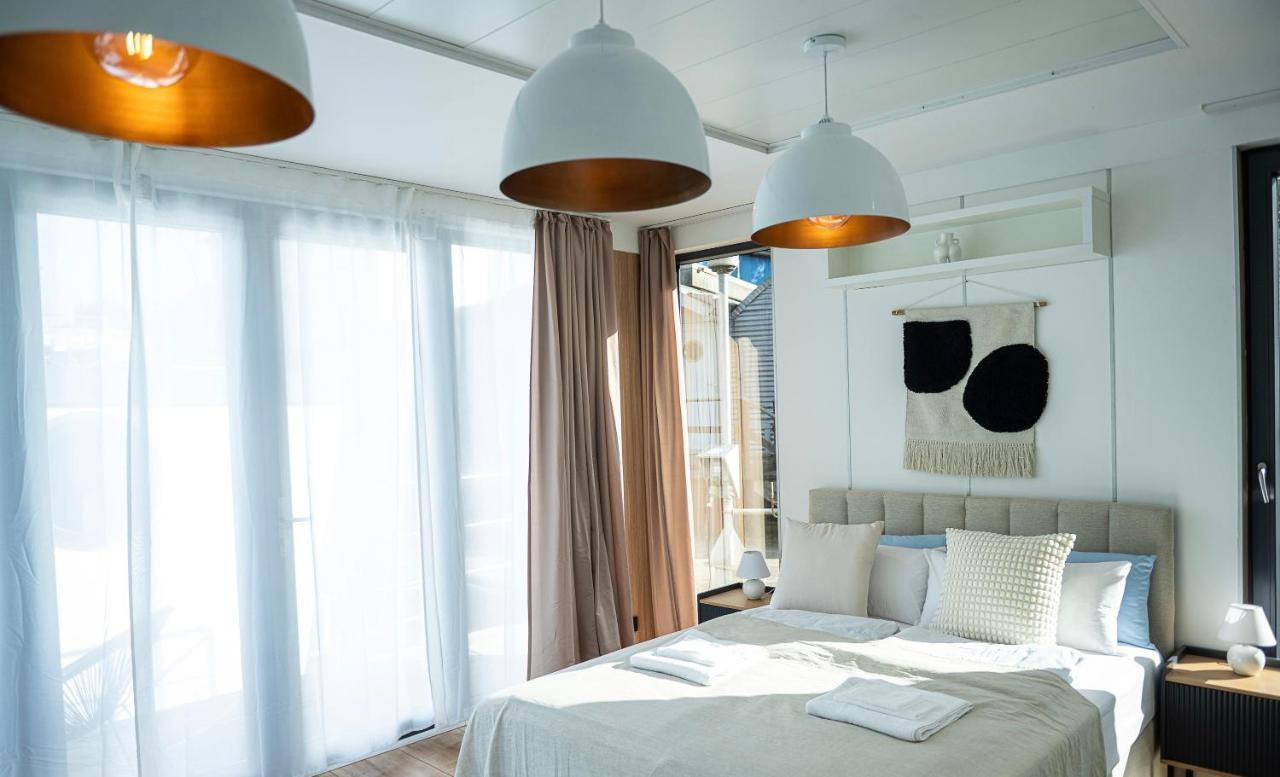 80Qm Privates Hausboot In Hamburg-Mitte 호텔 외부 사진